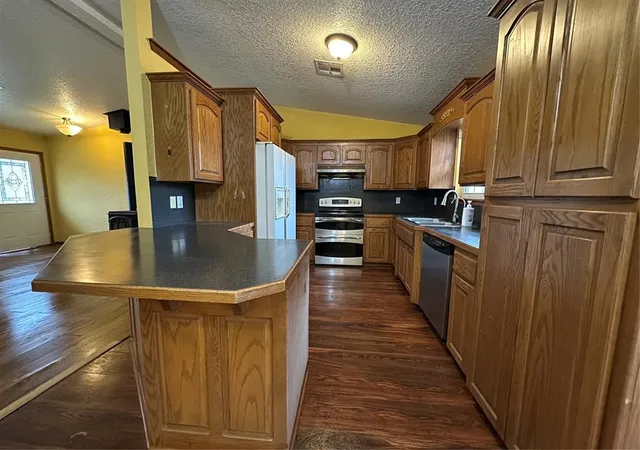 Homes for sale in Elmore City, OK | 30126 E County Road 1650 Road, Elmore City, OK 73433 | MLS# 1231814