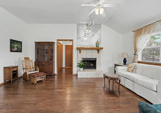 5th image of 227 N Kelly Ave, Edmond, OK 73003 | MLS# 1231830