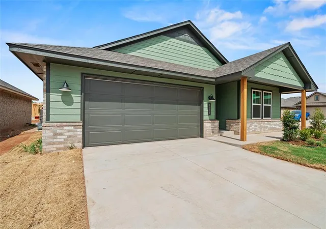 Photo 3 of Single family home for sale at 1901 Sage Valley Ter, Yukon, OK 73099 | MLS# 1231869 | Listing updated on 2026-10-05