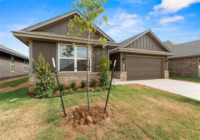 Photo 3 of Single family home for sale at 10641 SW 18th Street, Yukon, OK 73099 | MLS# 1231876 | Listing updated on 2026-10-05