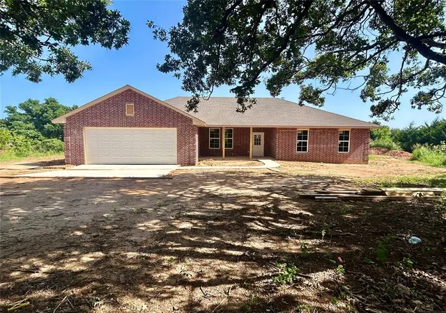 Photo 1 of Sale Pending at 2465 Gina Ct, Guthrie, OK 73044 | MLS# 1231886 | Listing updated on 2026-07-08