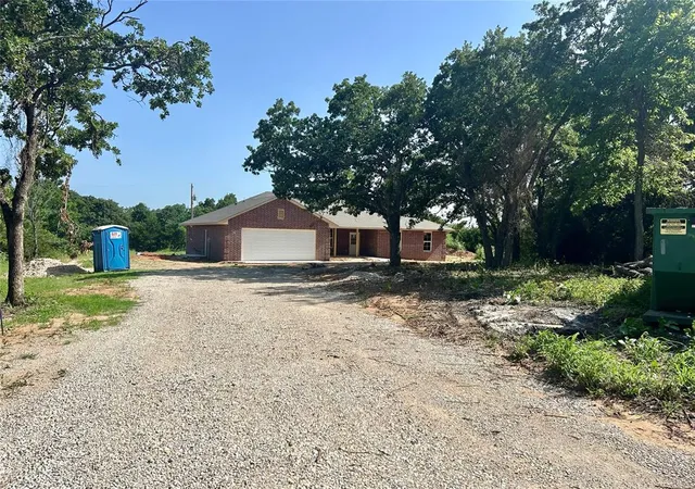 Photo 2 of Sale Pending at 2465 Gina Ct, Guthrie, OK 73044 | MLS# 1231886 | Listing updated on 2026-07-08