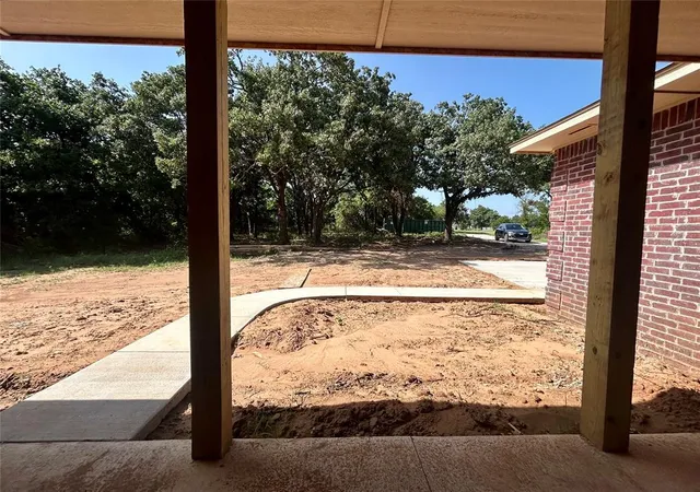 Photo 4 of Sale Pending at 2465 Gina Ct, Guthrie, OK 73044 | MLS# 1231886 | Listing updated on 2026-07-08