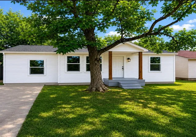 Homes for sale in Bethany, OK | 5212 N Beaver Ave, Bethany, OK 73008 | MLS# 1231892
