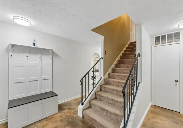 Photo 3 of Single family home for sale at 6016 Marlow Ln, Oklahoma City, OK 73132 | MLS# 1231893 | Listing updated on 2026-10-04