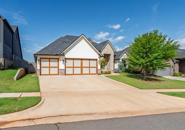 1st image of 314 Bulverde Dr, Norman, OK 73069 | MLS# 1231947