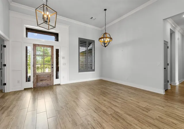 Photo 4 of Sale Pending at 314 Bulverde Dr, Norman, OK 73069 | MLS# 1231947 | Listing updated on 2026-08-29