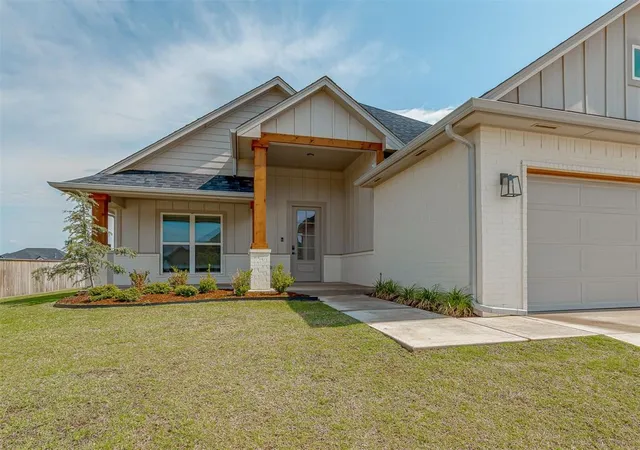 Photo 3 of Single family home for sale at 9205 Sw 35th Street, Oklahoma City, OK 73179 | MLS# 1231953 | Listing updated on 2026-09-08