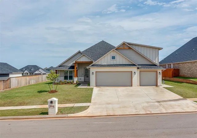 Photo 4 of Single family home for sale at 9205 SW 35th Street, Oklahoma City, OK 73179 | MLS# 1231953 | Listing updated on 2026-09-08