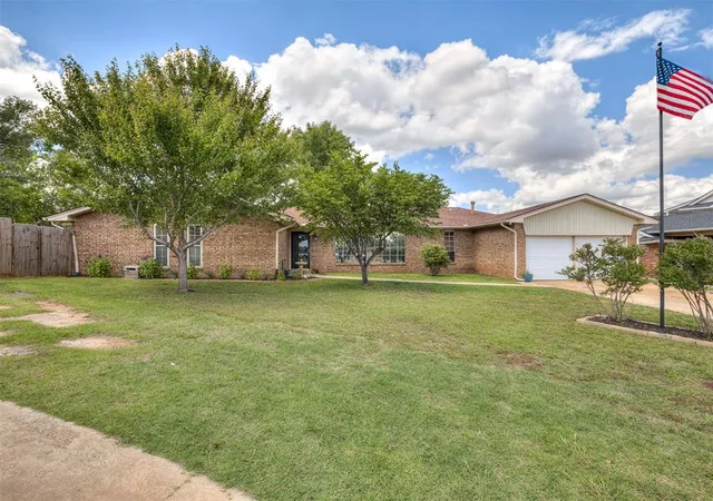 1st image of 7329 Crown Point Rd, Oklahoma City, OK 73132 | MLS# 1231961