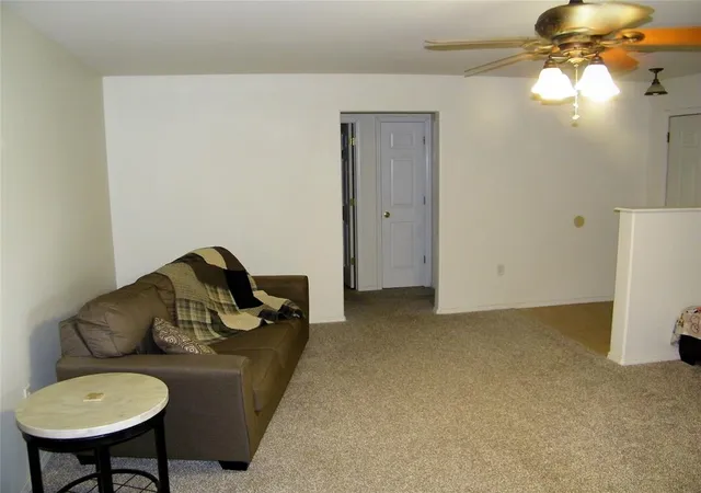 Photo 4 of Sale Pending at 405362 E 1235 Road, Eufaula, OK 74432 | MLS# 1231965 | Listing updated on 2026-09-19
