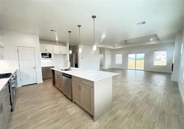 4th image of 4105 Nw 180Th St, Edmond, OK 73012 | MLS# 1231982