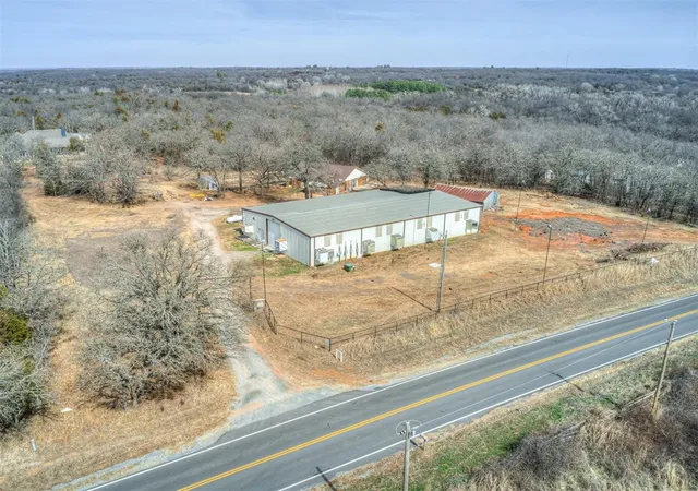 50th image of 331210 E 1000 Rd, Wellston, OK 74881 | MLS# 1232005