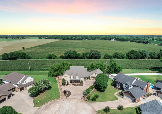 49th image of 611 Pool Ct, Shawnee, OK 74801 | MLS# 1232010