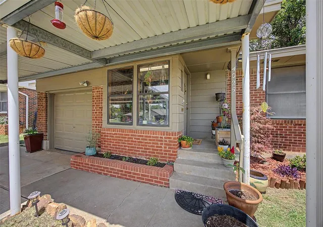 Photo 2 of Single family home for sale at 4025 Nw 31st Street, Oklahoma City, OK 73112 | MLS# 1232047 | Listing updated on 2026-09-18