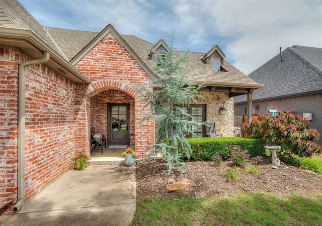 5th image of 2417 Semillon Way, Edmond, OK 73012 | MLS# 1232063