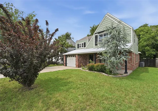 Single family home for sale at 2425 NW 17th Street, Oklahoma City, OK 73107 | MLS# 1232095