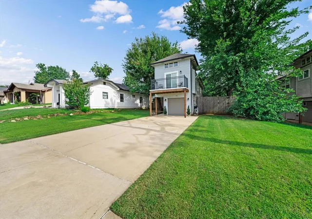 Photo 3 of Single family home for sale at 1632 NW 11th Street, Oklahoma City, OK 73106 | MLS# 1232098 | Listing updated on 2026-07-02