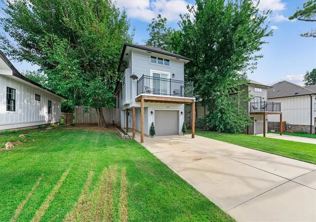 Photo 4 of Single family home for sale at 1632 NW 11th Street, Oklahoma City, OK 73106 | MLS# 1232098 | Listing updated on 2026-07-02