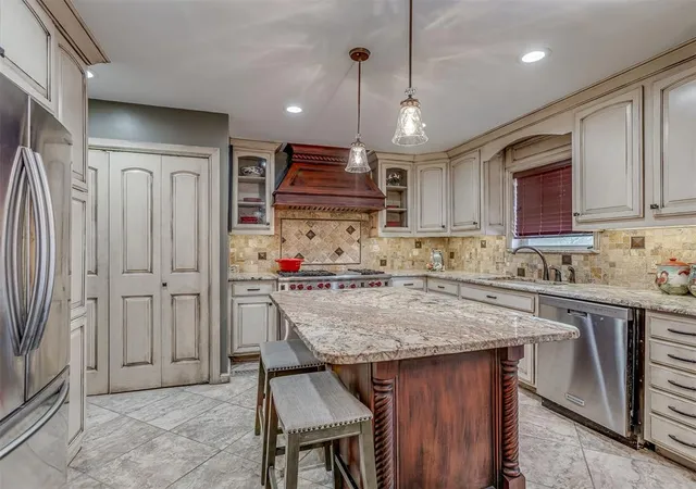 3rd image of 3816 Princeton Ave, Edmond, OK 73034 | MLS# 1232104