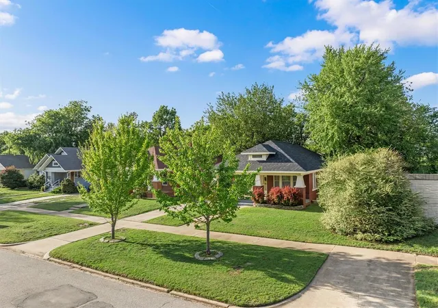 1st image of 111 Nw 25th St, Oklahoma City, OK 73103 | MLS# 1232113