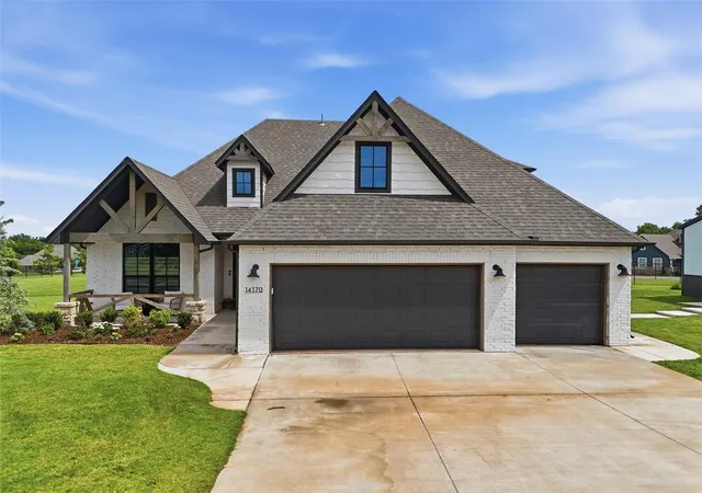 Photo 2 of Sale Pending at 14170 Fox Lair Ln, Edmond, OK 73025 | MLS# 1232114 | Listing updated on 2026-08-28
