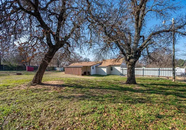 Homes for sale in Oklahoma City, OK | 520 S Friendly Rd, Oklahoma City, OK 73130 | MLS# 1232127