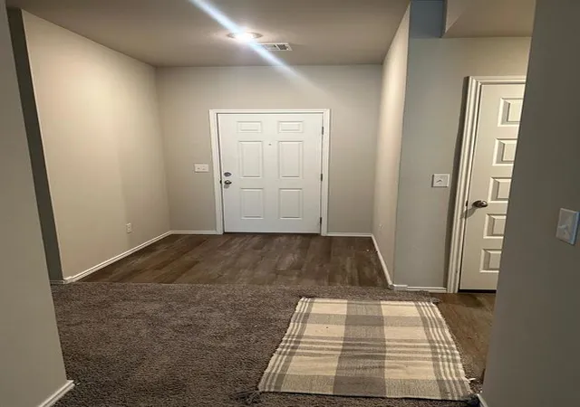 2nd image of 1214 Chuck Wagon Dr, El Reno, OK 73036 | MLS# 1232169