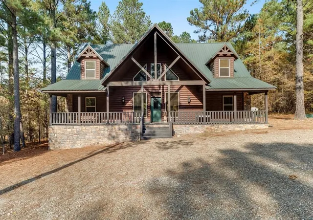 1st image of 129 Poplar Cir, Broken Bow, OK 74728 | MLS# 1232192