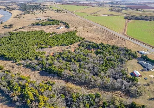 Photo 1 of Land for sale at 17000 W 33 Highway, Cashion, OK 73016 | MLS# 1232198 | Listing updated on 2026-08-27