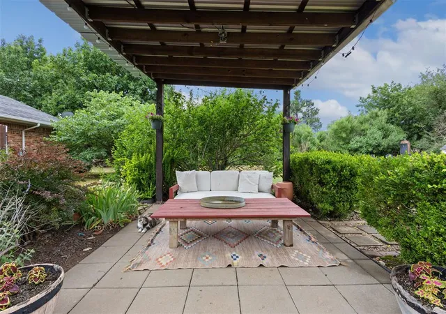 4th image of 623 Greenbriar Ave, Edmond, OK 73034 | MLS# 1232211