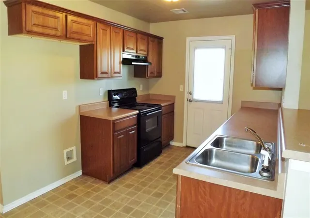 Photo 3 of Single family home for sale at 4500 SE 77th Street, Oklahoma City, OK 73135 | MLS# 1232227 | Listing updated on 2026-08-07