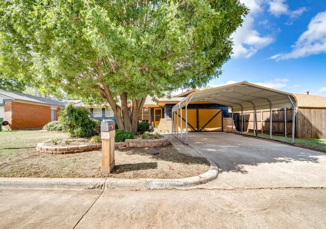 Photo 1 of Single family home for sale at 1102 Yuhoma Dr, Yukon, OK 73099 | MLS# 1232243 | Listing updated on 2026-10-28