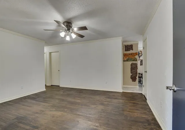 Photo 3 of Single family home for sale at 1102 Yuhoma Dr, Yukon, OK 73099 | MLS# 1232243 | Listing updated on 2026-10-28