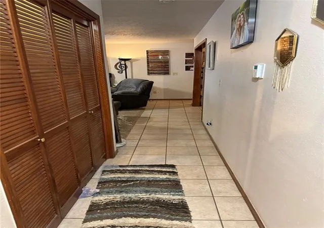 23rd image of 316 Town Park Rd, Norman, OK 73072 | MLS# 1232264