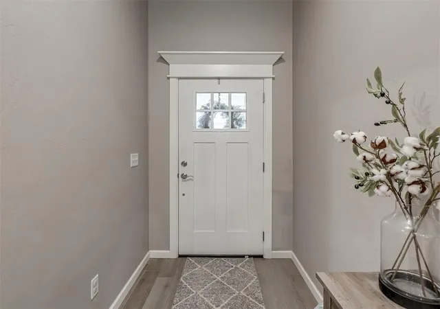 4th image of 713 Red River Dr, Yukon, OK 73099 | MLS# 1232298