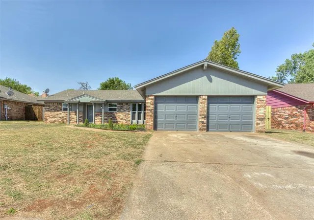 Photo 3 of Single family home for sale at 6613 Edgebrook Rd, Oklahoma City, OK 73132 | MLS# 1232327 | Listing updated on 2026-09-08