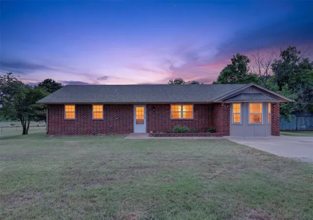 Homes for sale in Chandler, OK | 900961 Gibson Pl, Chandler, OK 74834 | MLS# 1232359