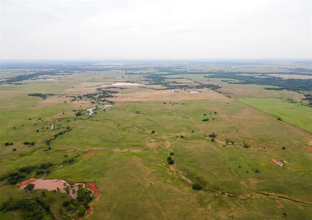 Homes for sale in Crescent, OK | 0 N 2990 Rd, Crescent, OK 73028 | MLS# 1232371