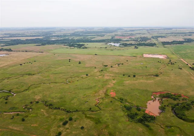 Homes for sale in Crescent, OK | 0 N 2990 Rd, Crescent, OK 73028 | MLS# 1232371