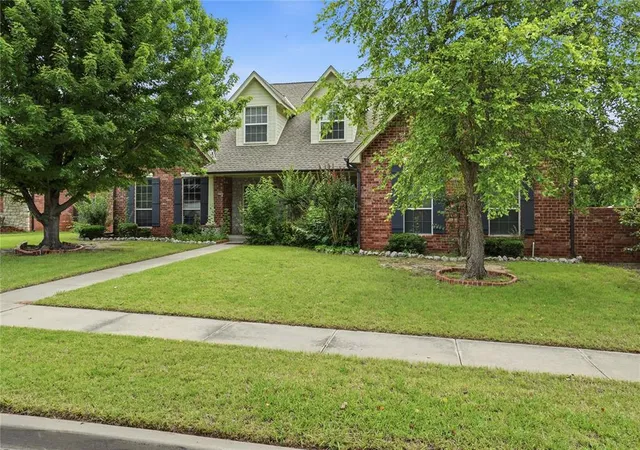 2nd image of 2613 Wexford Ct, Norman, OK 73072 | MLS# 1232391
