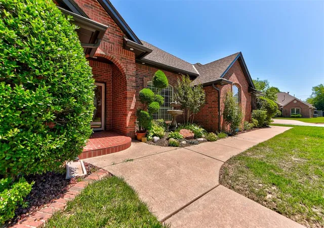 Photo 3 of Sale Pending at 2501 Sw 123rd Place, Oklahoma City, OK 73170 | MLS# 1232412 | Listing updated on 2026-08-21