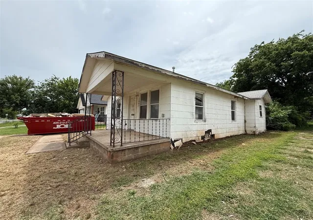 Homes for sale in Oklahoma City, OK | 1805 N Kelham Ave, Oklahoma City, OK 73111 | MLS# 1232415
