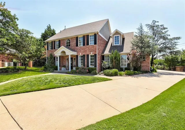 Photo 2 of Single family home for sale at 1100 Wild Plum Ln, Edmond, OK 73025 | MLS# 1232438 | Listing updated on 2026-10-18