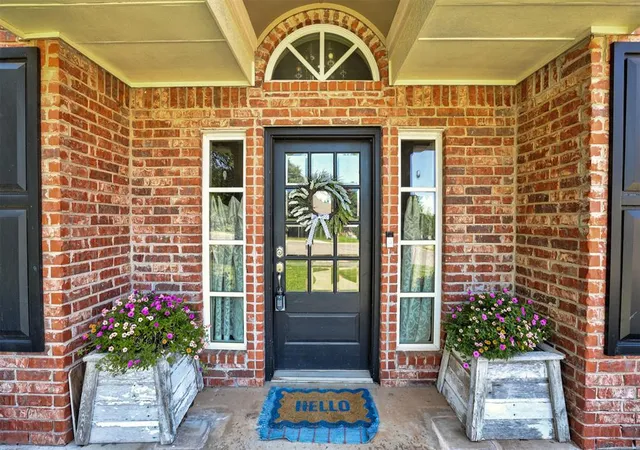 Photo 3 of Single family home for sale at 1100 Wild Plum Ln, Edmond, OK 73025 | MLS# 1232438 | Listing updated on 2026-10-18