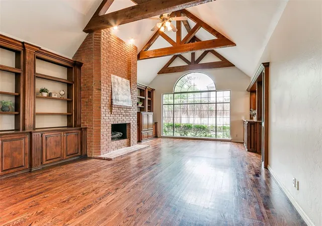 Photo 4 of Sale Pending at 2917 Kingwood Dr, Edmond, OK 73013 | MLS# 1232449 | Listing updated on 2026-08-19
