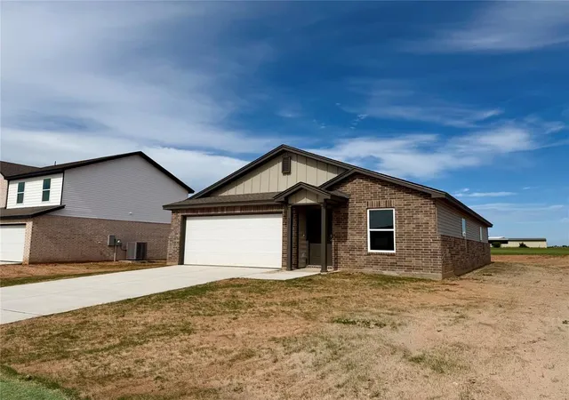image of 3915 Northridge Rd, Shawnee, OK 74804 | MLS# 1232457