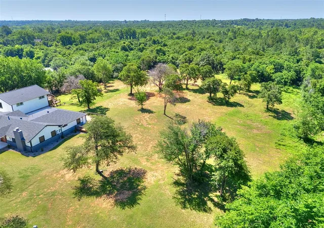 Photo 3 of Single family home for sale at 11124 SE 44th Place, Oklahoma City, OK 73150 | MLS# 1232462 | Listing updated on 2026-08-28