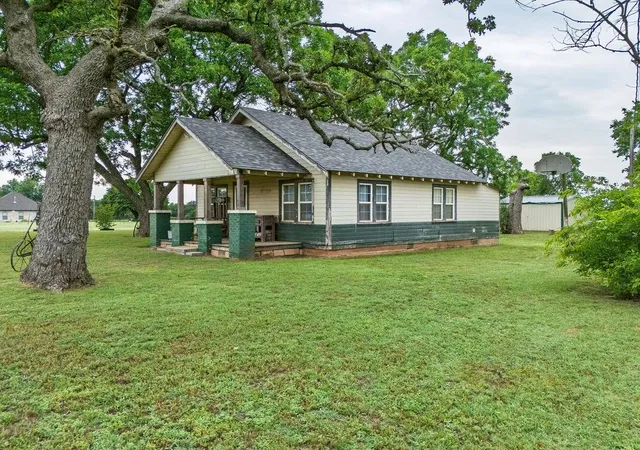 Homes for sale in Tecumseh, OK | 36904 New Hope Rd, Tecumseh, OK 74873 | MLS# 1232471