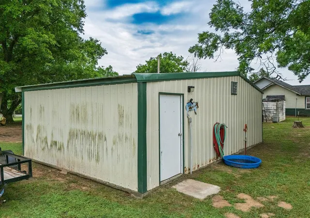 Homes for sale in Tecumseh, OK | 36904 New Hope Rd, Tecumseh, OK 74873 | MLS# 1232471